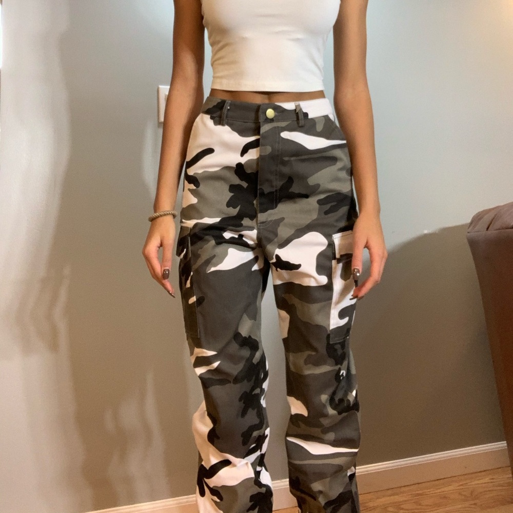 Pretty Little Thing Camo Cargo Pants